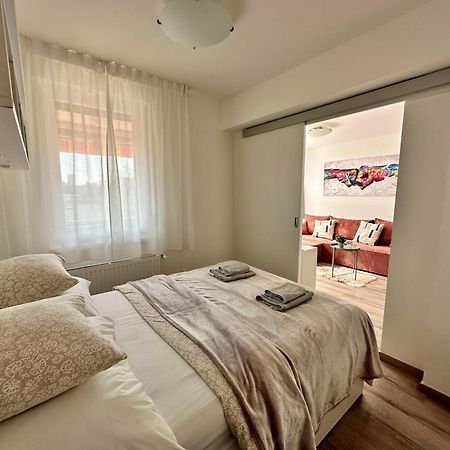 City Break Apartment - Private Garage, Ac, Balcony Budapest Eksteriør bilde