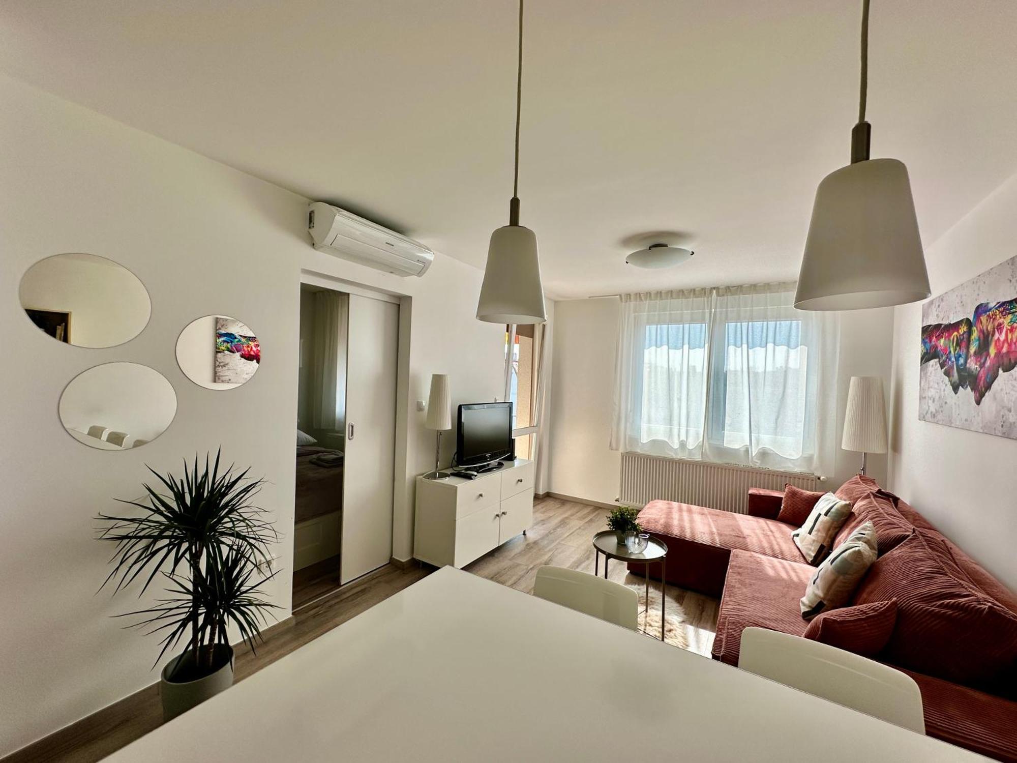 City Break Apartment - Private Garage, Ac, Balcony Budapest Eksteriør bilde